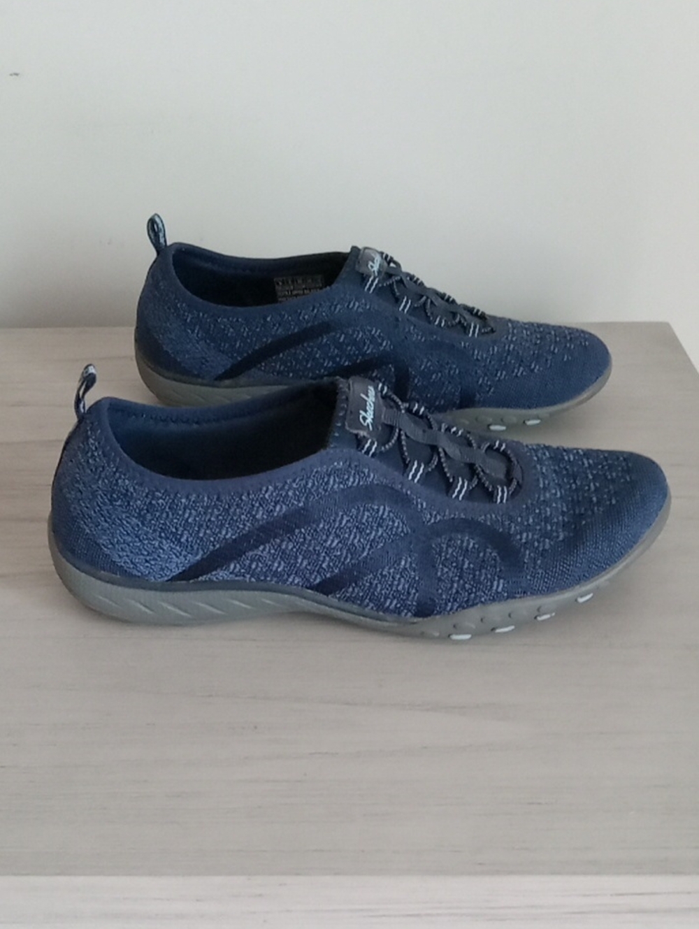 Skechers sz 9